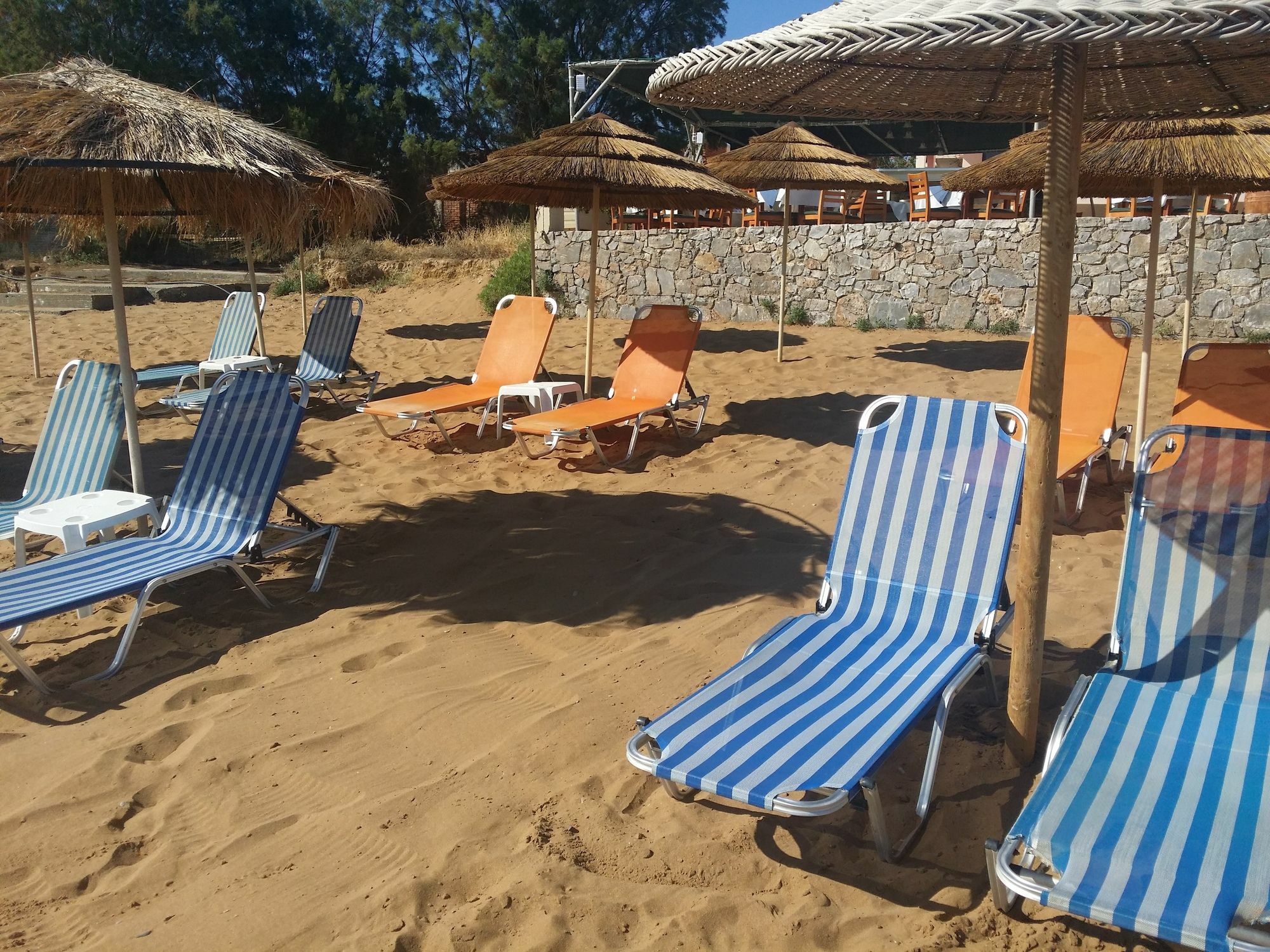 Minerva Beach Agia Marina  Exterior photo