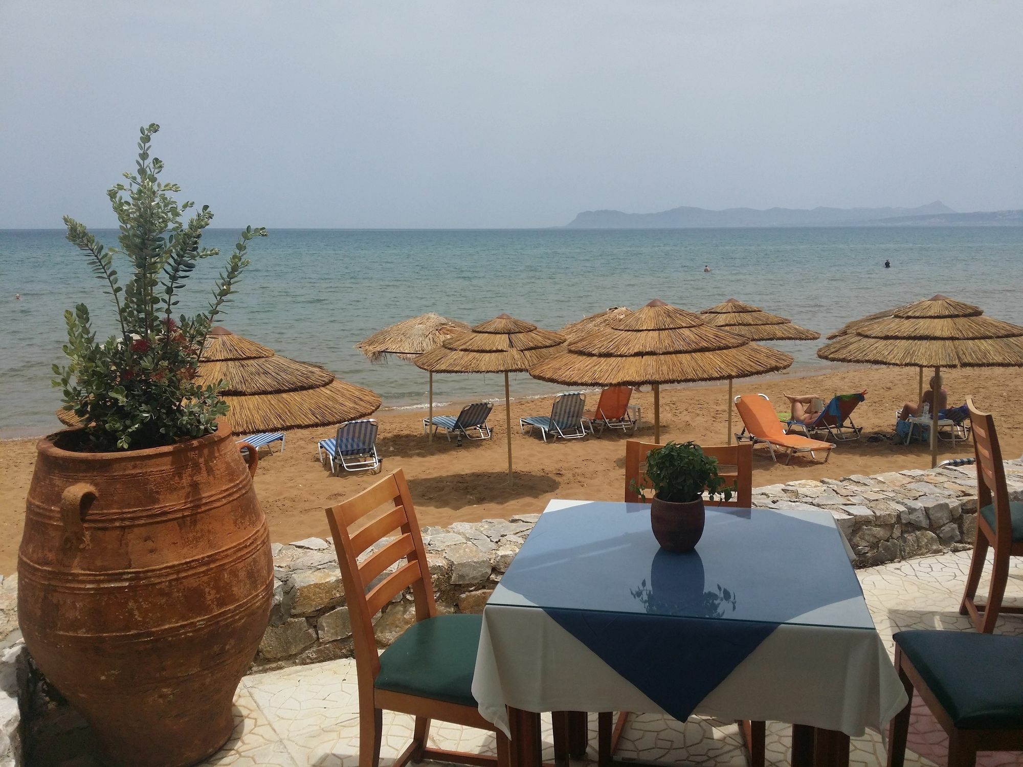 Minerva Beach Agia Marina  Exterior photo