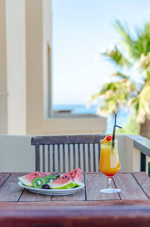 Minerva Beach Agia Marina  Exterior photo