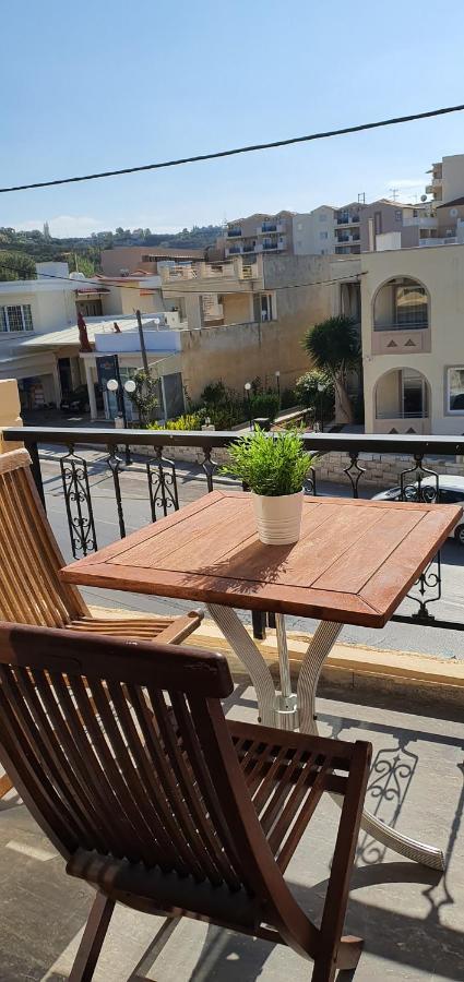 Minerva Beach Agia Marina  Exterior photo