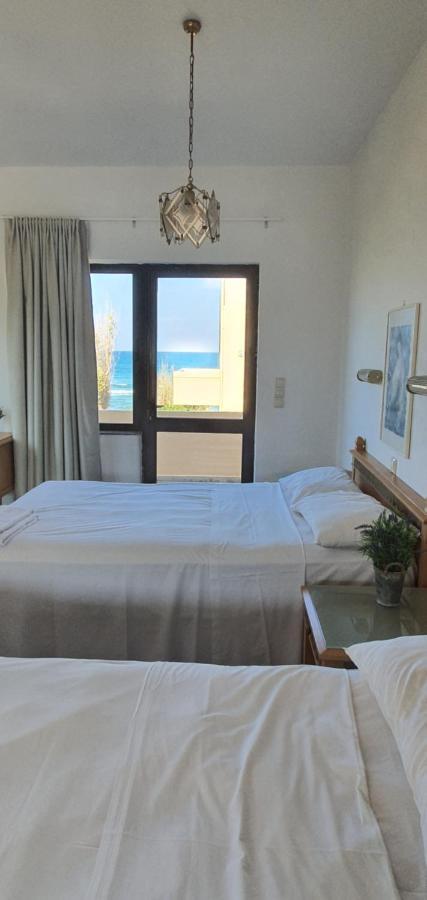 Minerva Beach Agia Marina  Exterior photo